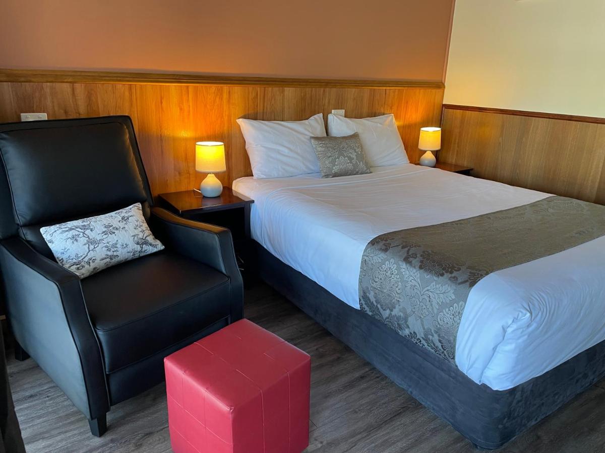 Highway Motor Inn טארי מראה חיצוני תמונה