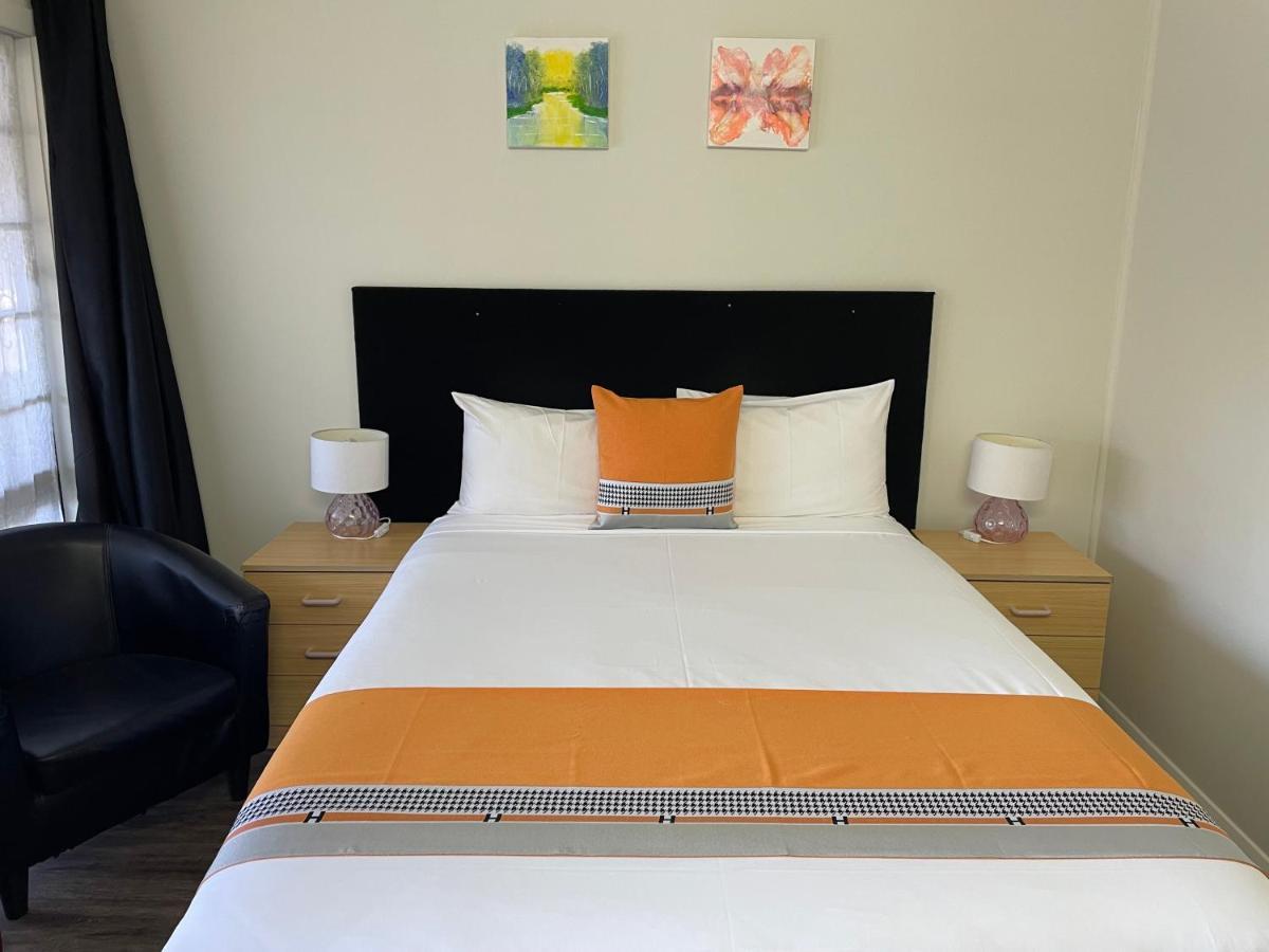Highway Motor Inn טארי מראה חיצוני תמונה
